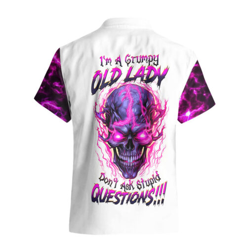 Chemise hawaïenne crâne électrique femme âgée grognon