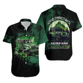 Chemise hawaïenne Ne jamais sous-estimer un vieil homme avec un Jeep TS07