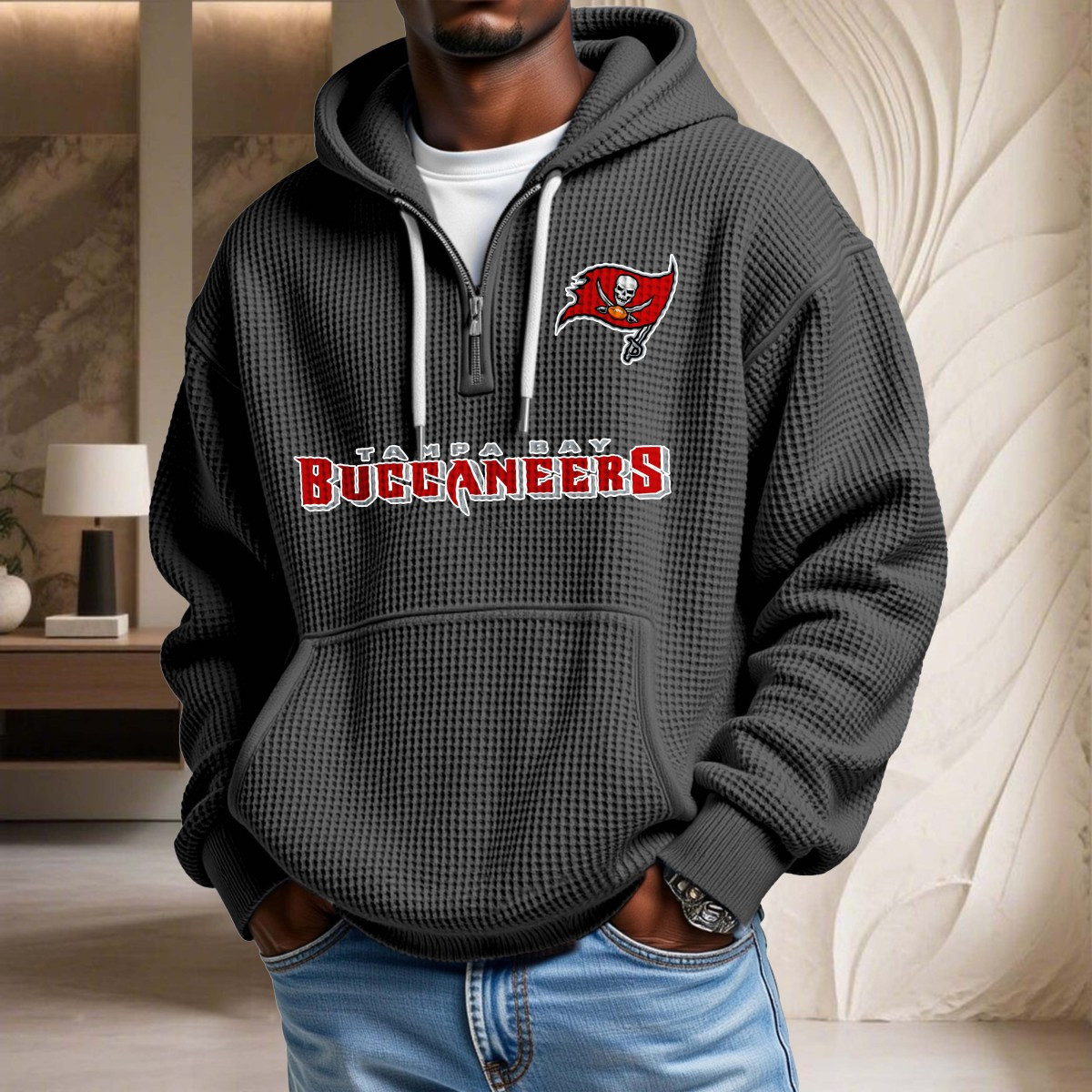 Sweat à capuche en maille gaufrée Tampa Bay Buccaneers – Image 2