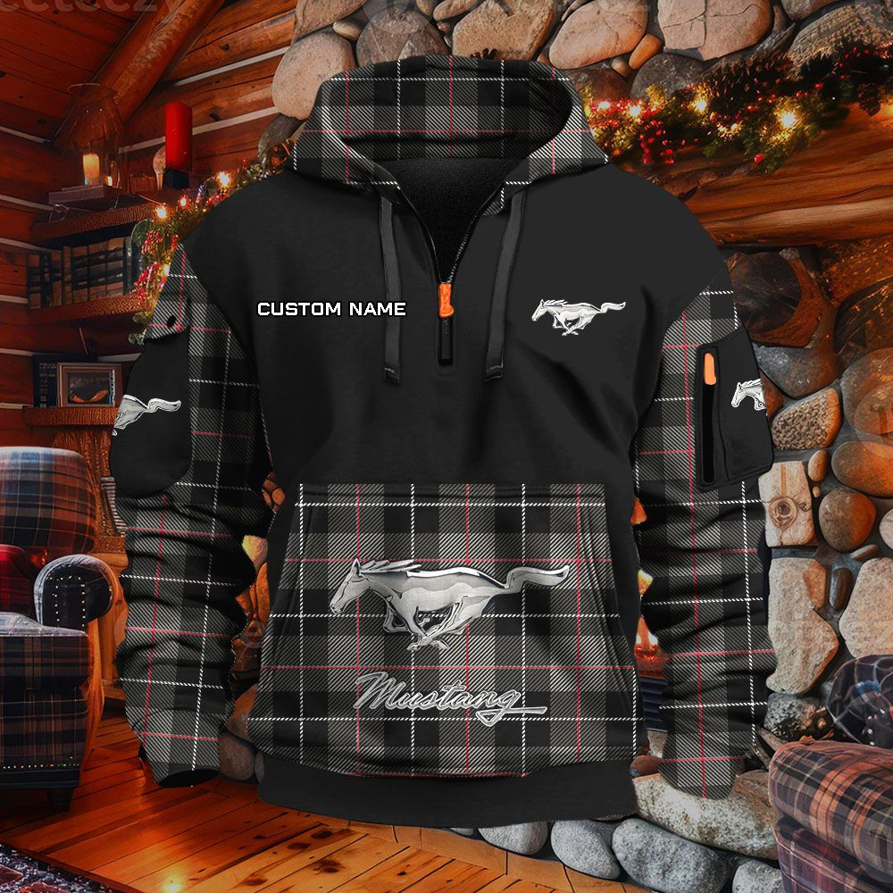 Sweat à capuche à demi-zip Ford Mustang – Image 2